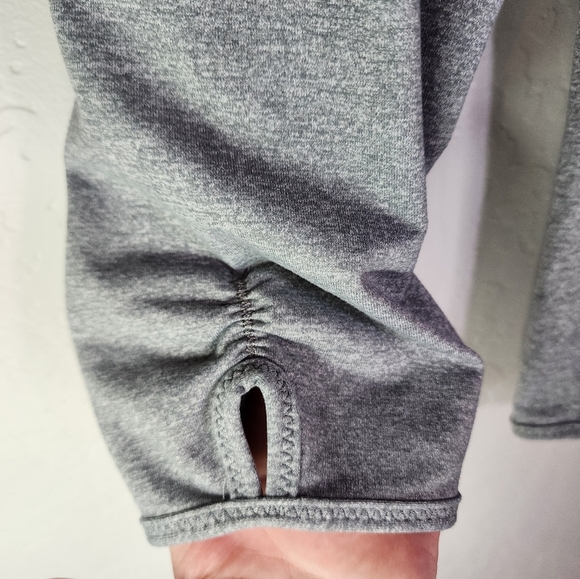 Lululemon Dhanurasana Crop Leggings Heathered Grey Size 4 - Picture 6 of 7